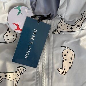 Holly & Beau Color Changing Raincoat (dogs)